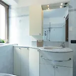 Gelsomino Stone House By Halldis Apartament *