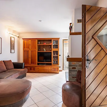 Apartament Gelsomino Stone House By Halldis Stazzona