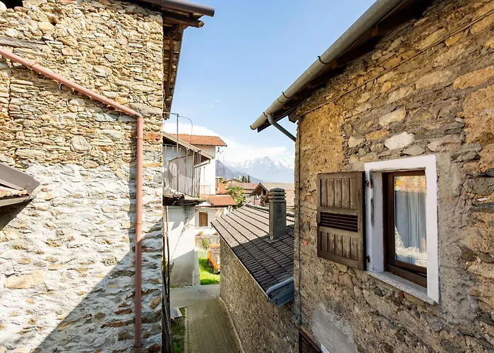 Апартаменты Gelsomino Stone House By Halldis Stazzona